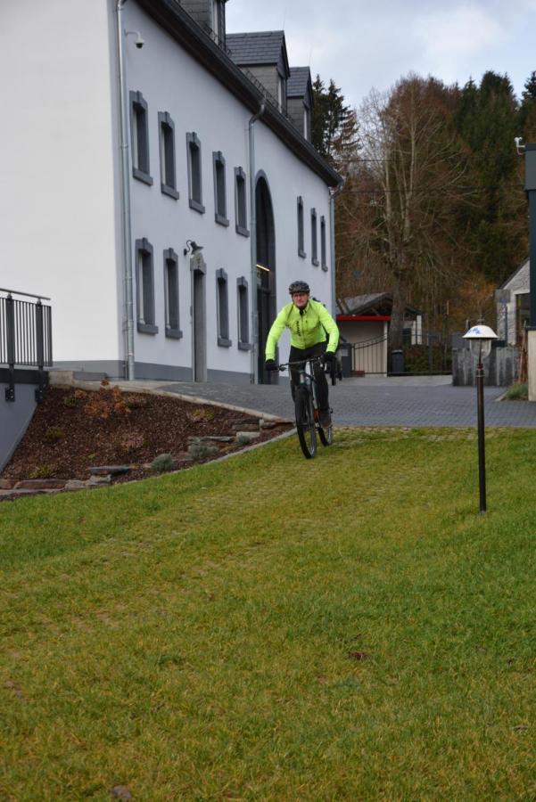 Апартаменти Postrelais Ardennes "Beau Sejour" Бург-Ройланд Екстер'єр фото